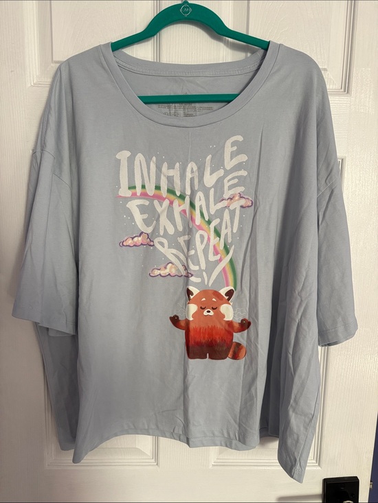 Disney Tops - Women’s Turning Red Pixar Disney Tee